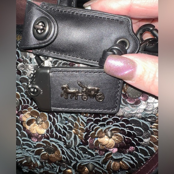 Coach 1941 Rogue 30 LEATHER Bag Satchel Shoulder Tea Rose Appliqué BLK Metallic - Picture 17 of 17